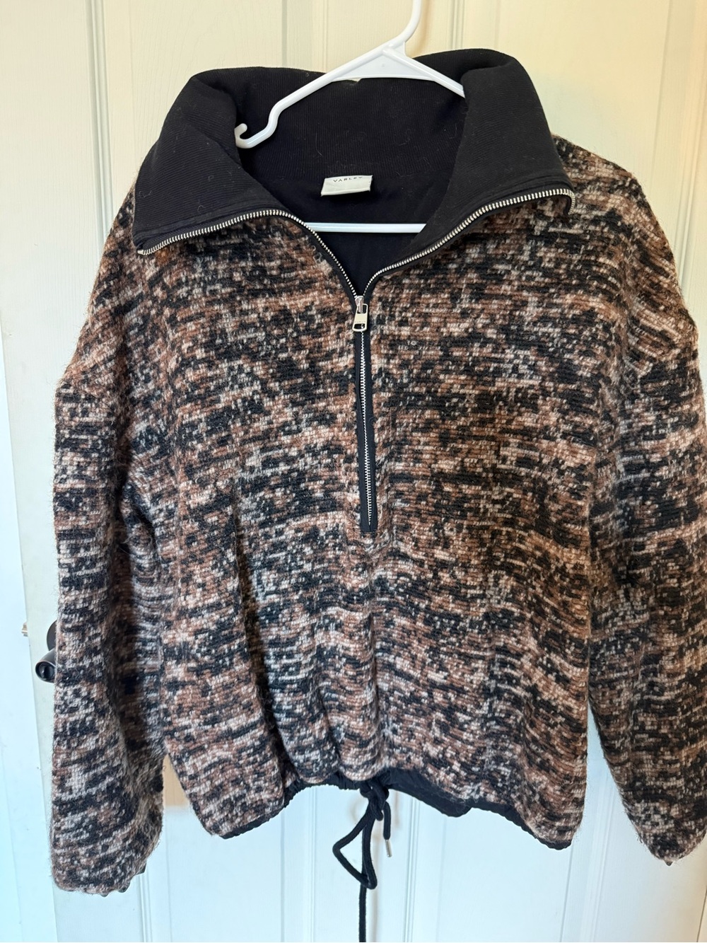 Varley Zip Pullover Sweater in Black and Brown